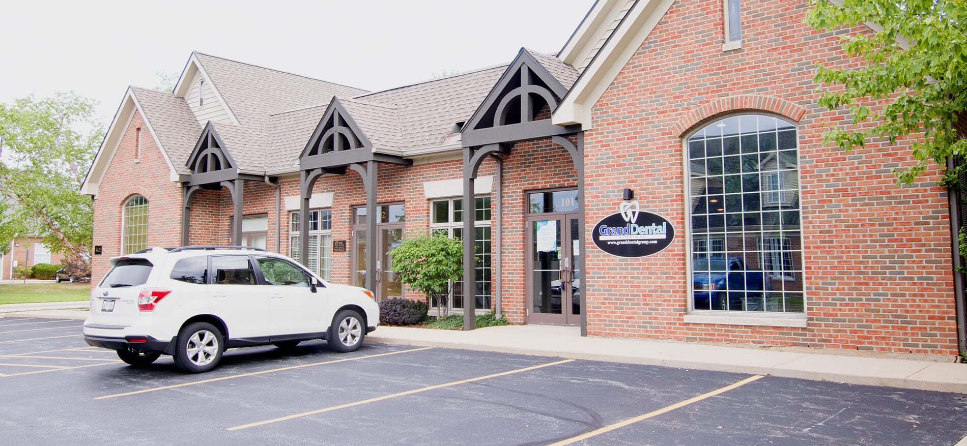 Outside view of Grand Dental office building