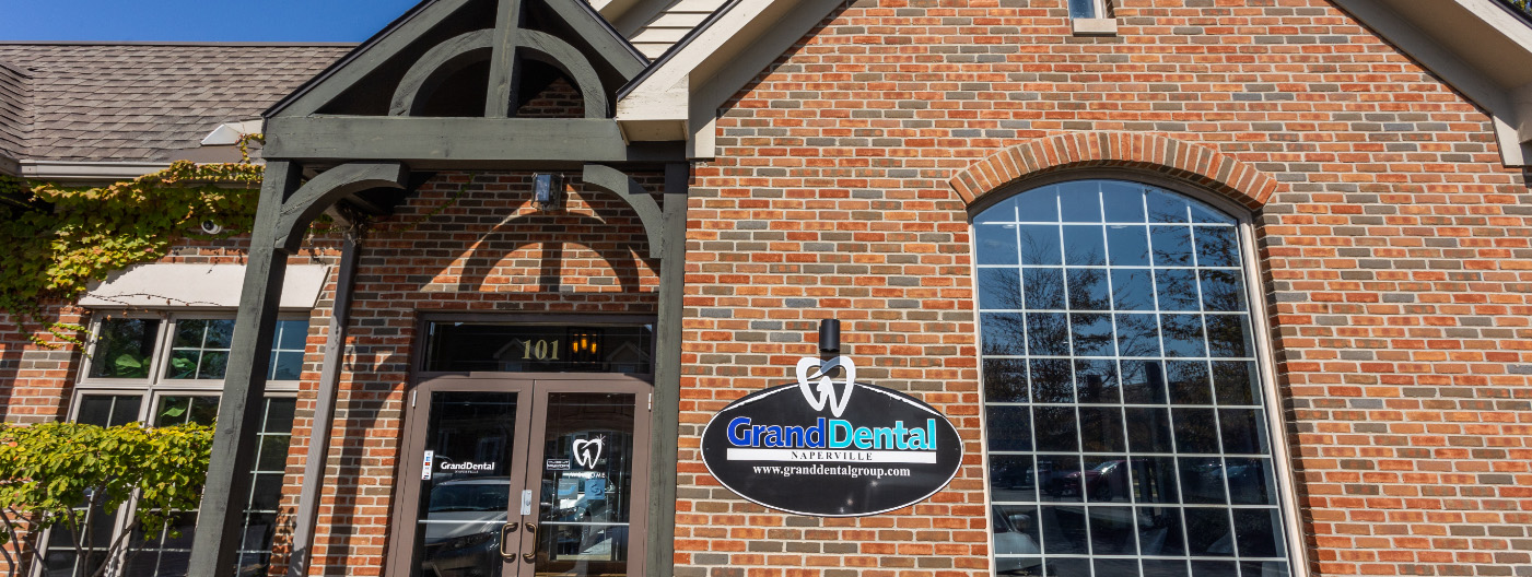 outside view of dental office in Naperville